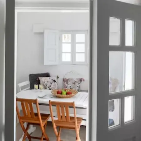 Appartamento On An Island & - Fira (Santorini)