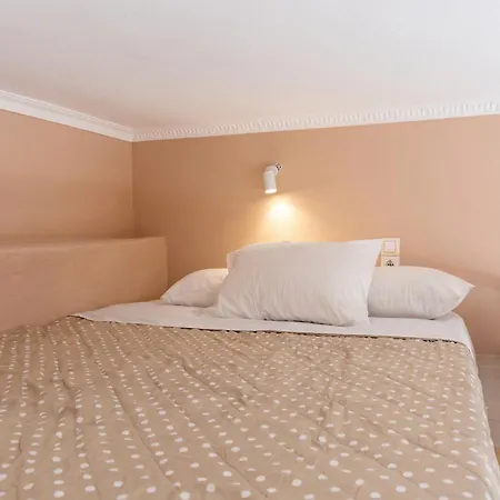 Appartamento On An Island & -
